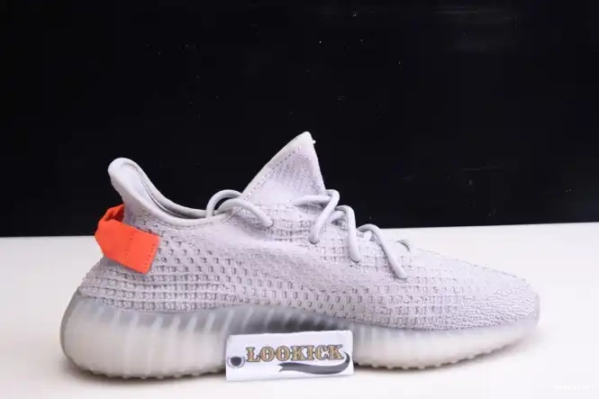 Boost Tail Light Yeezy V2 Adidas FX9017 350 0704